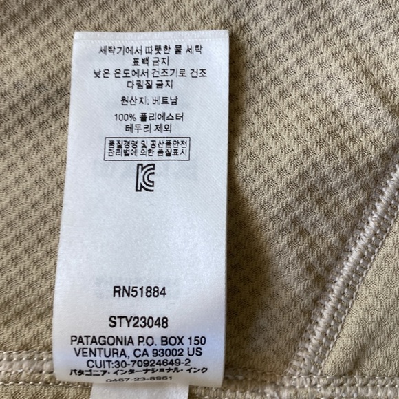 Patagonia “Classic” Retro Fleece Vest STY23048FA18. Like new-Great Shape. - Picture 3 of 3